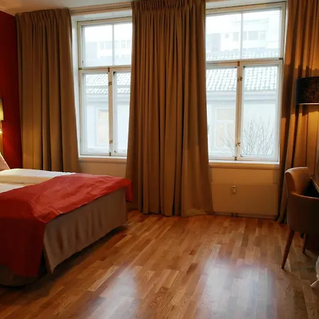 Hotel Living Scholler 3*