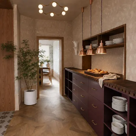 Hotel Living Scholler 3*