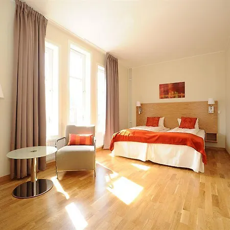 Living Scholler Hotel