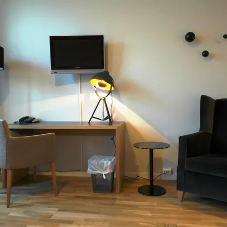 Living Scholler 3*