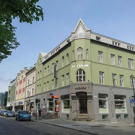 Hotel Living Scholler 3*